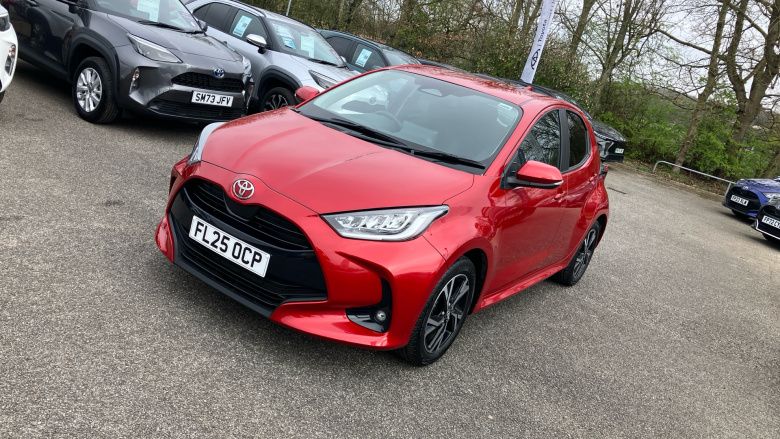 Toyota Yaris 1.5 Hybrid Design 5dr CVT Hybrid Hatchback